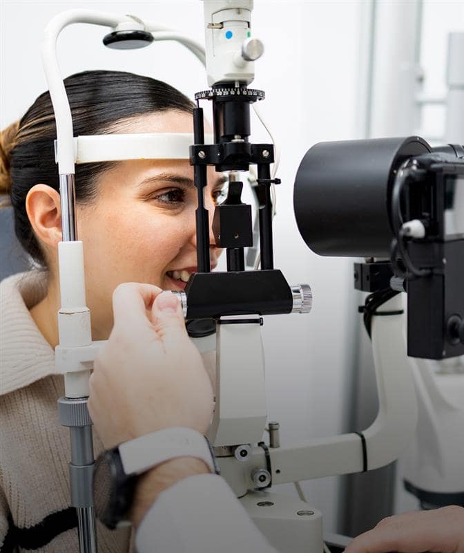 eye examination-img